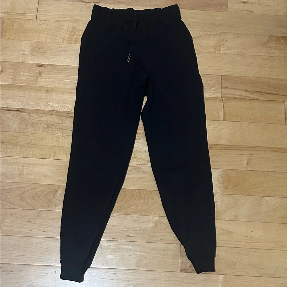 Lululemon Black Activewear Pants - Picture 3 of 4